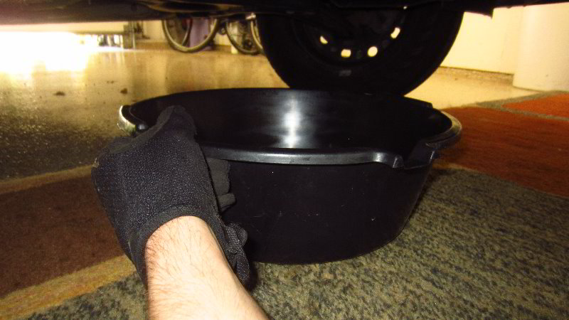 2012-2019-Nissan-Versa-Oil-Change-Filter-Replacement-Guide-009