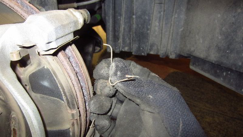 2012-2019-Nissan-Versa-Front-Brake-Pads-Replacement-Guide-018