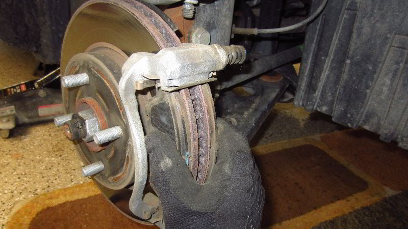 2012-2019-Nissan-Versa-Front-Brake-Pads-Replacement-Guide-034