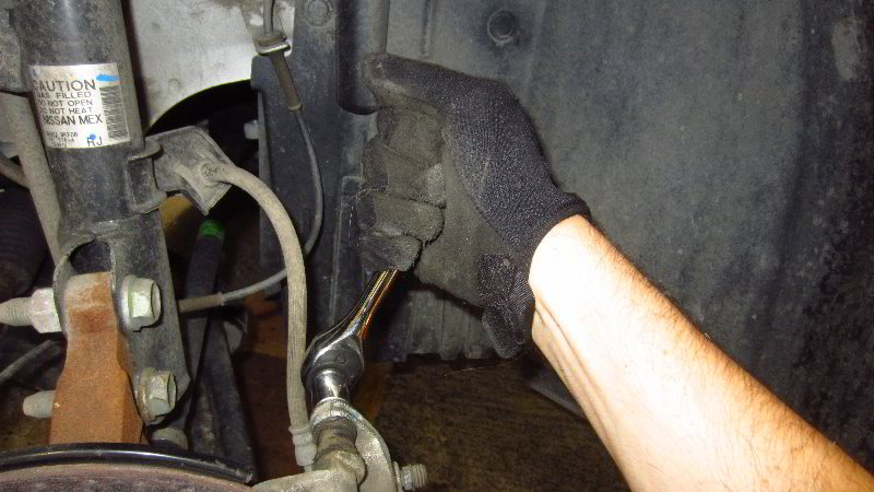 2012-2019-Nissan-Versa-Front-Brake-Pads-Replacement-Guide-040