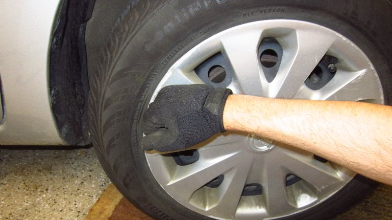 2012-2019-Nissan-Versa-Front-Brake-Pads-Replacement-Guide-050