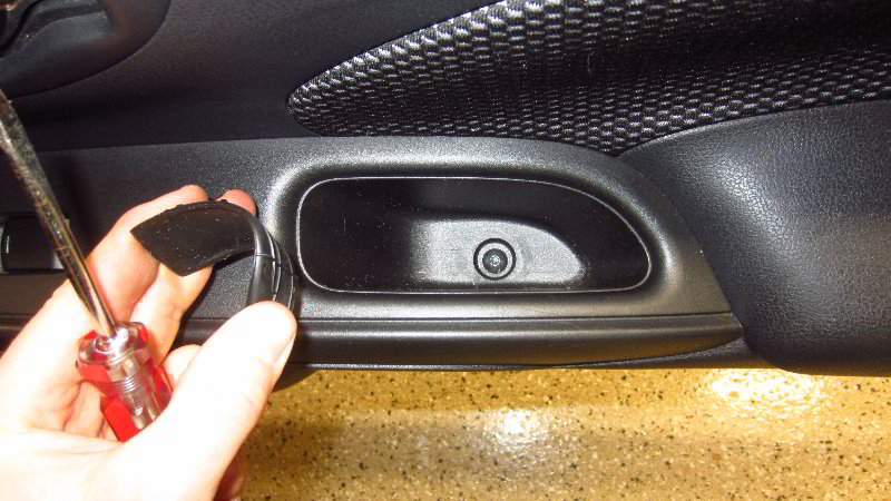 2012-2019-Nissan-Versa-Interior-Door-Panel-Removal-Guide-005