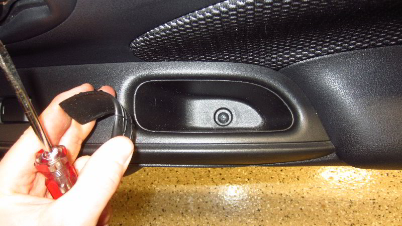 2012-2019-Nissan-Versa-Interior-Door-Panel-Removal-Guide-005