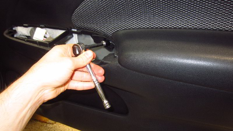 2012-2019-Nissan-Versa-Interior-Door-Panel-Removal-Guide-015