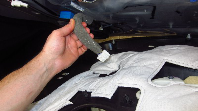 2012-2019-Nissan-Versa-Interior-Door-Panel-Removal-Guide-020