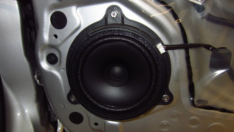 2012-2019-Nissan-Versa-Interior-Door-Panel-Removal-Guide-023