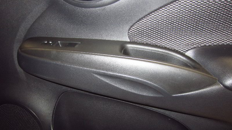 2012-2019-Nissan-Versa-Interior-Door-Panel-Removal-Guide-032