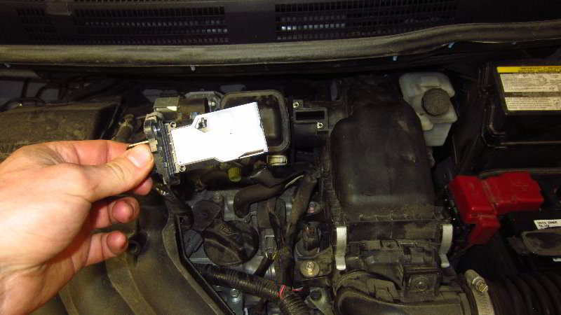 2012-2019-Nissan-Versa-Mass-Air-Flow-Sensor-Replacement-Guide-007