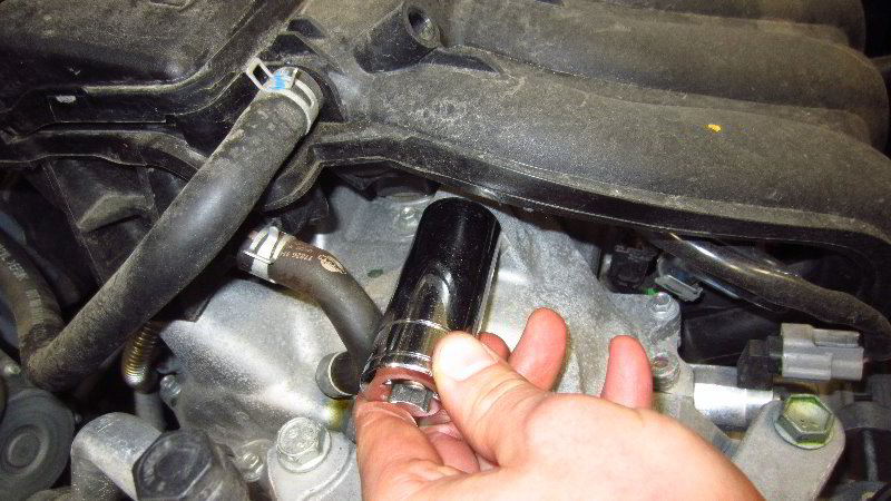 2012-2019-Nissan-Versa-PCV-Valve-Replacement-Guide-006