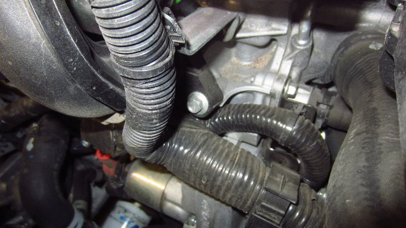 2012-2019-Nissan-Versa-Spark-Plugs-Replacement-Guide-005