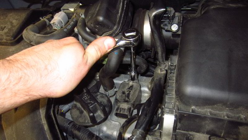 2012-2019-Nissan-Versa-Spark-Plugs-Replacement-Guide-012