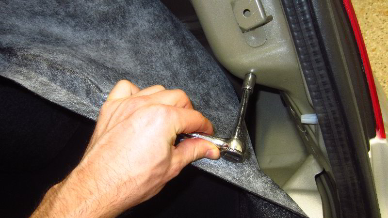 2012-2019-Nissan-Versa-Tail-Light-Bulbs-Replacement-Guide-009