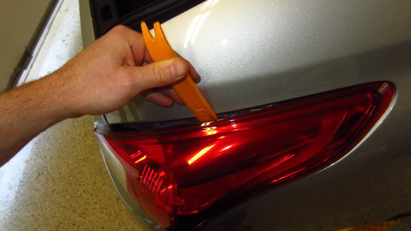 2012-2019-Nissan-Versa-Tail-Light-Bulbs-Replacement-Guide-014