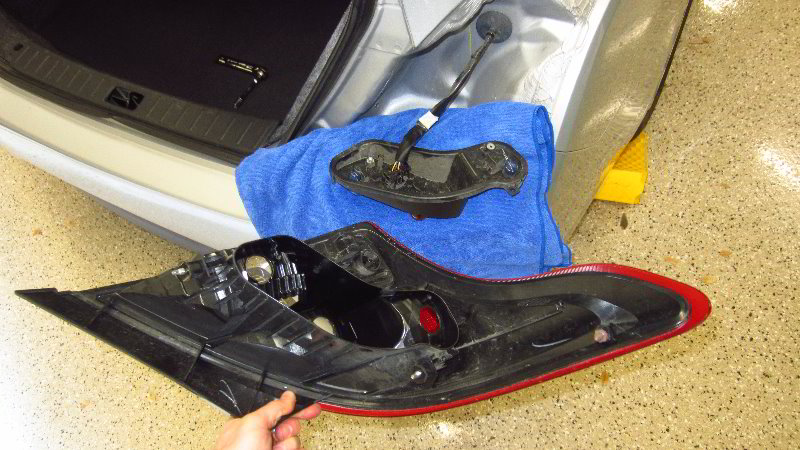 2012-2019-Nissan-Versa-Tail-Light-Bulbs-Replacement-Guide-019