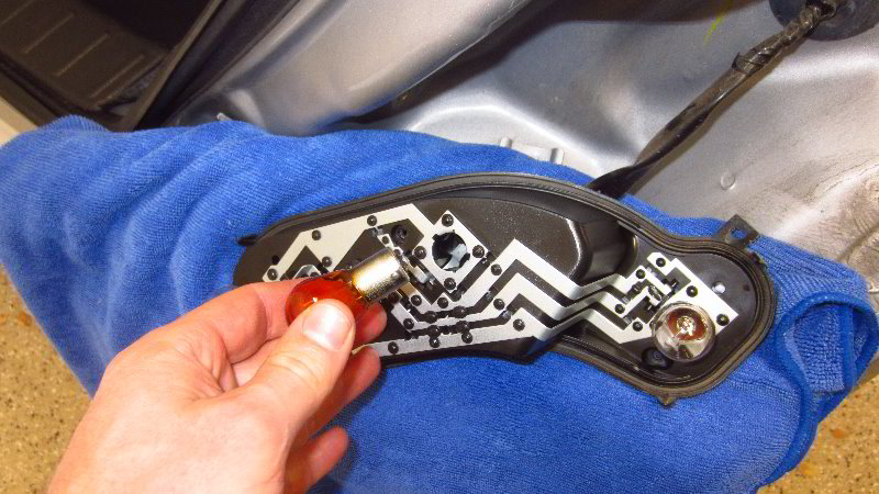 2012-2019-Nissan-Versa-Tail-Light-Bulbs-Replacement-Guide-025