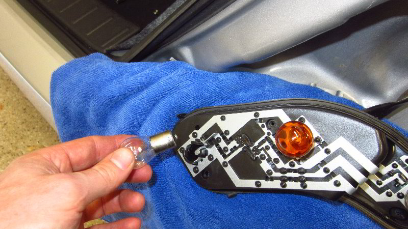 2012-2019-Nissan-Versa-Tail-Light-Bulbs-Replacement-Guide-028