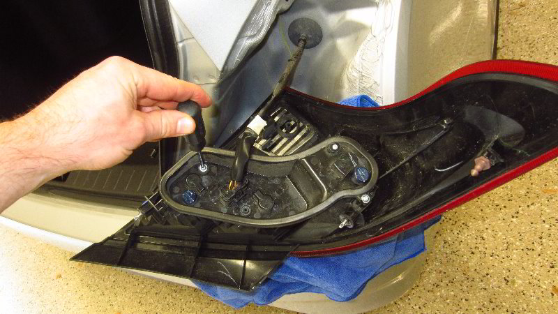 2012-2019-Nissan-Versa-Tail-Light-Bulbs-Replacement-Guide-033