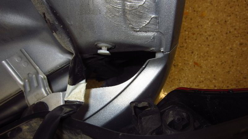 2012-2019-Nissan-Versa-Tail-Light-Bulbs-Replacement-Guide-035