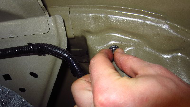 2012-2019-Nissan-Versa-Tail-Light-Bulbs-Replacement-Guide-040