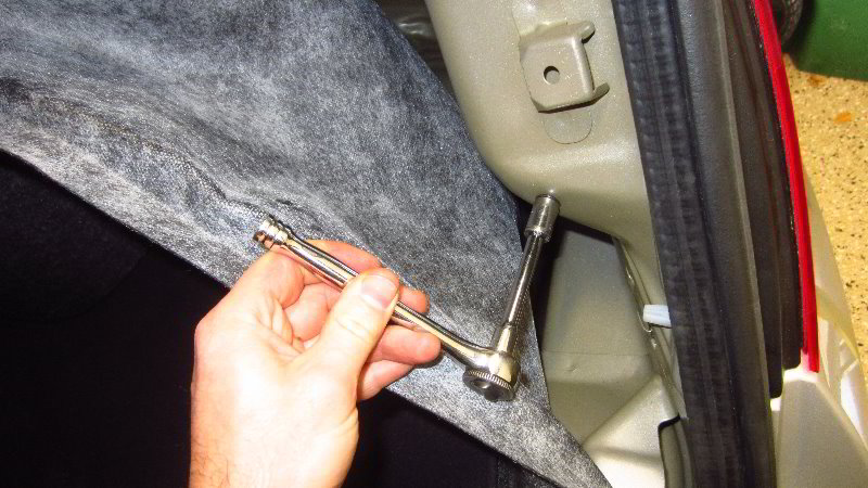 2012-2019-Nissan-Versa-Tail-Light-Bulbs-Replacement-Guide-041