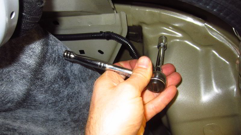 2012-2019-Nissan-Versa-Tail-Light-Bulbs-Replacement-Guide-042