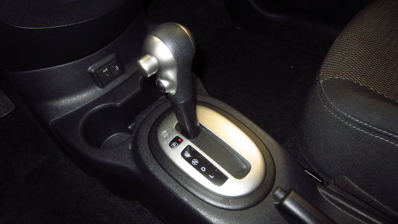 2012-2019-Nissan-Versa-Shift-Lock-Release-Guide-001