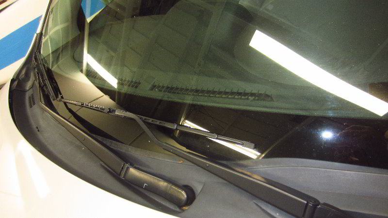 2012-2019-Nissan-Versa-Windshield-Wiper-Blades-Replacement-Guide-012