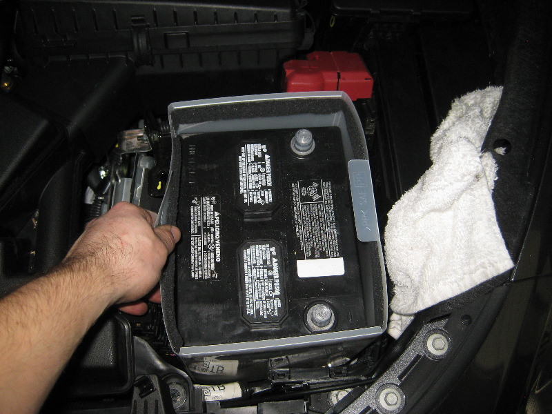 2013-2015-Nissan-Altima-12V-Automotive-Battery-Replacement-Guide-014