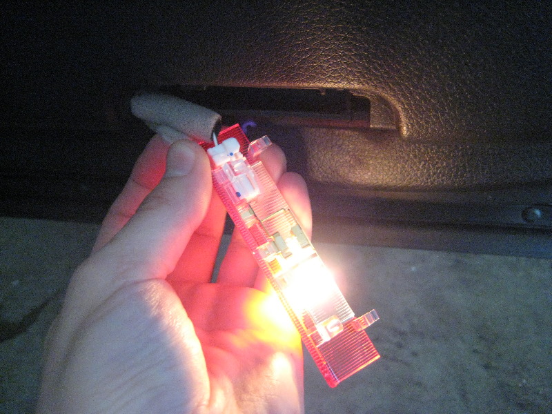 2013-2015-Nissan-Altima-Door-Courtesy-Step-Light-Bulb-Replacement-Guide-012