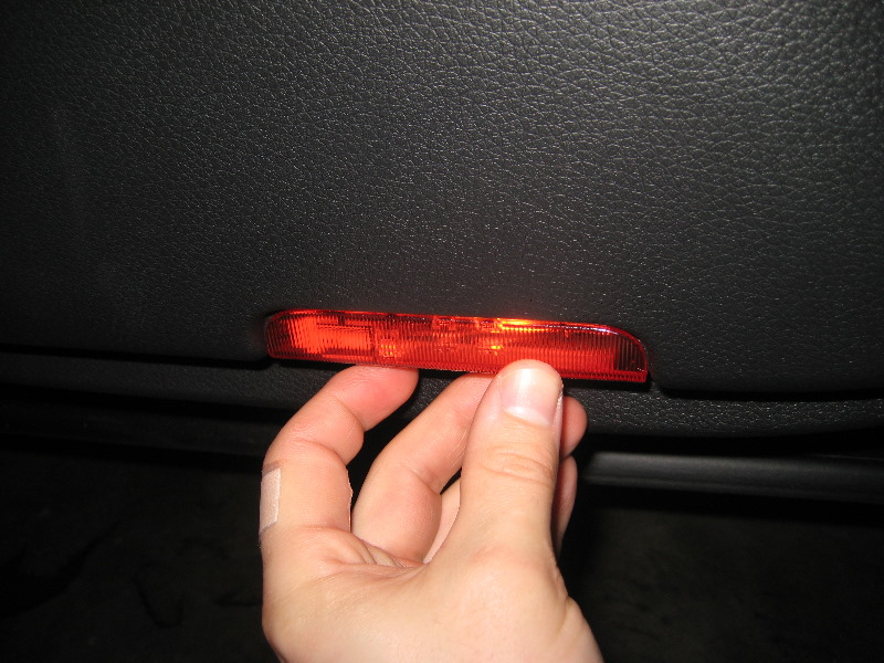 2013-2015-Nissan-Altima-Door-Courtesy-Step-Light-Bulb-Replacement-Guide-014