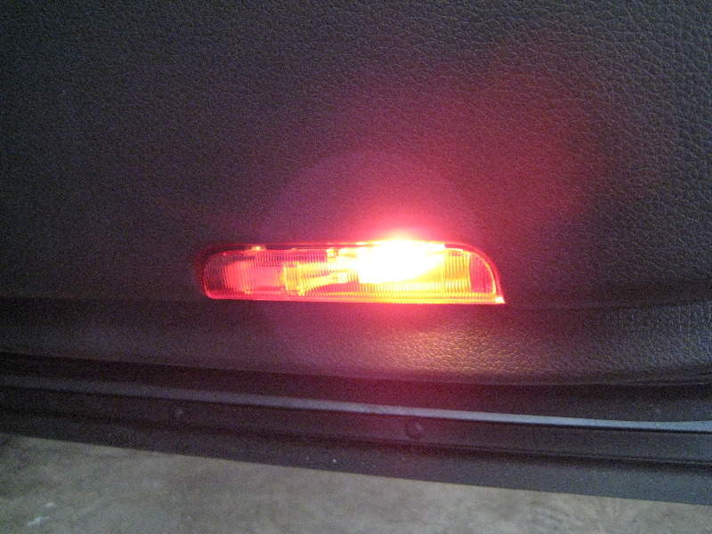 2013-2015-Nissan-Altima-Door-Courtesy-Step-Light-Bulb-Replacement-Guide-015