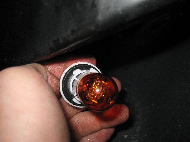 2013-2015-Nissan-Altima-Headlight-Bulbs-Replacement-Guide-024