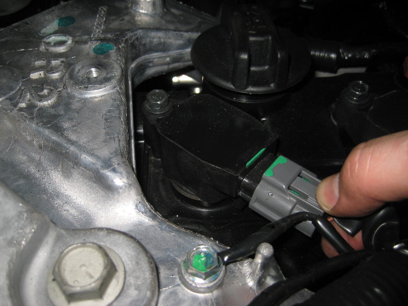 20132015NissanAltimaQR25DEEngineSparkPlugsReplacementGuide006