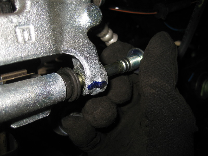 2013-2015-Nissan-Altima-Rear-Disc-Brake-Pads-Replacement-Guide-026