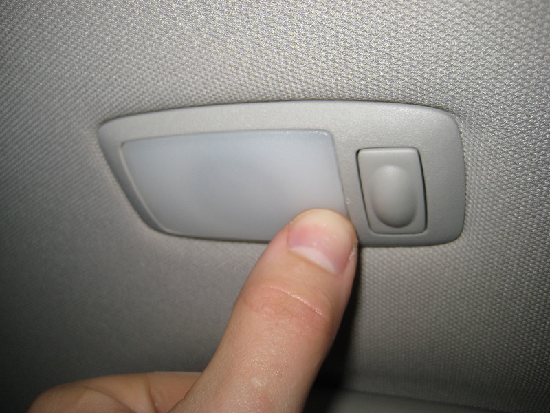 2013-2015-Nissan-Altima-Rear-Passenger-Courtesy-Reading-Light-Bulb-Replacement-Guide-011