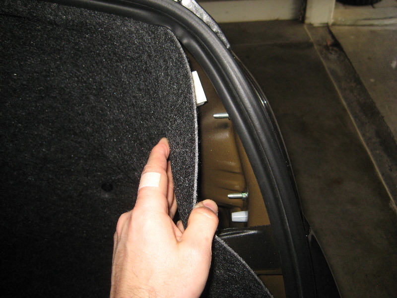 2013-2015-Nissan-Altima-Tail-Light-Bulbs-Replacement-Guide-005