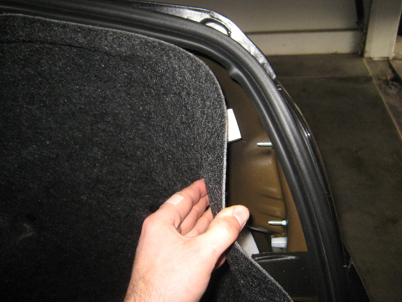 2013-2015-Nissan-Altima-Tail-Light-Bulbs-Replacement-Guide-032