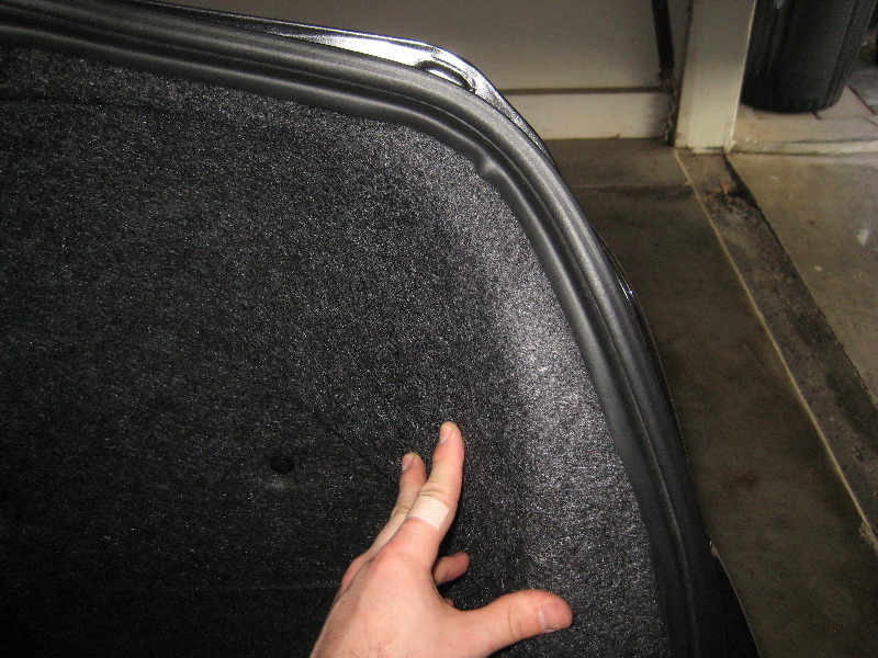 2013-2015-Nissan-Altima-Tail-Light-Bulbs-Replacement-Guide-033