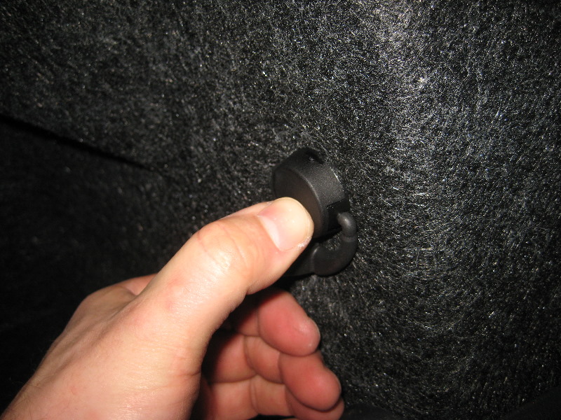 2013-2015-Nissan-Altima-Tail-Light-Bulbs-Replacement-Guide-035