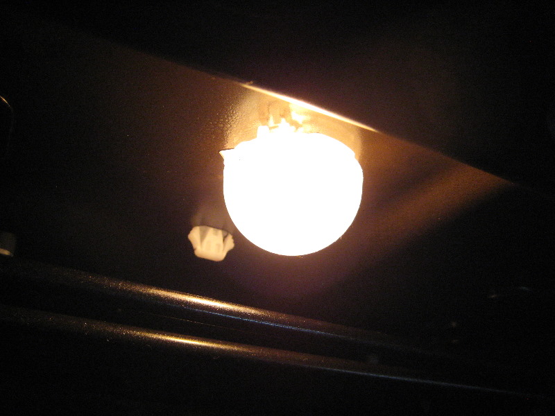 2013-2015-Nissan-Altima-Trunk-Light-Bulb-Replacement-Guide-010