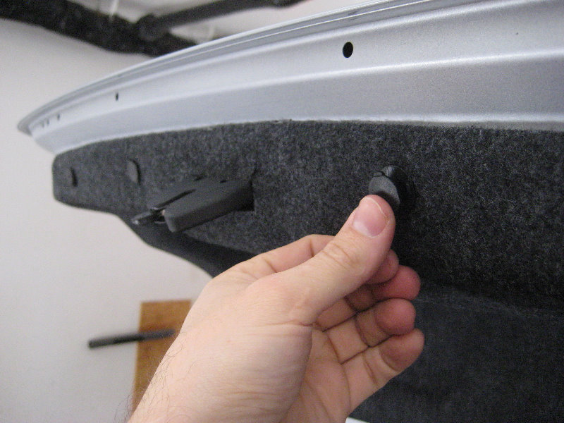 2013-2015-Nissan-Sentra-License-Plate-Light-Bulbs-Replacement-Guide-028