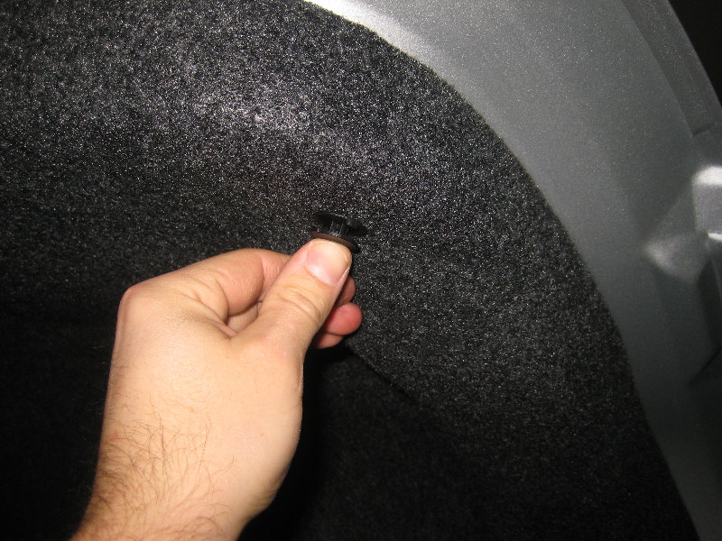 2013-2015-Nissan-Sentra-License-Plate-Light-Bulbs-Replacement-Guide-029