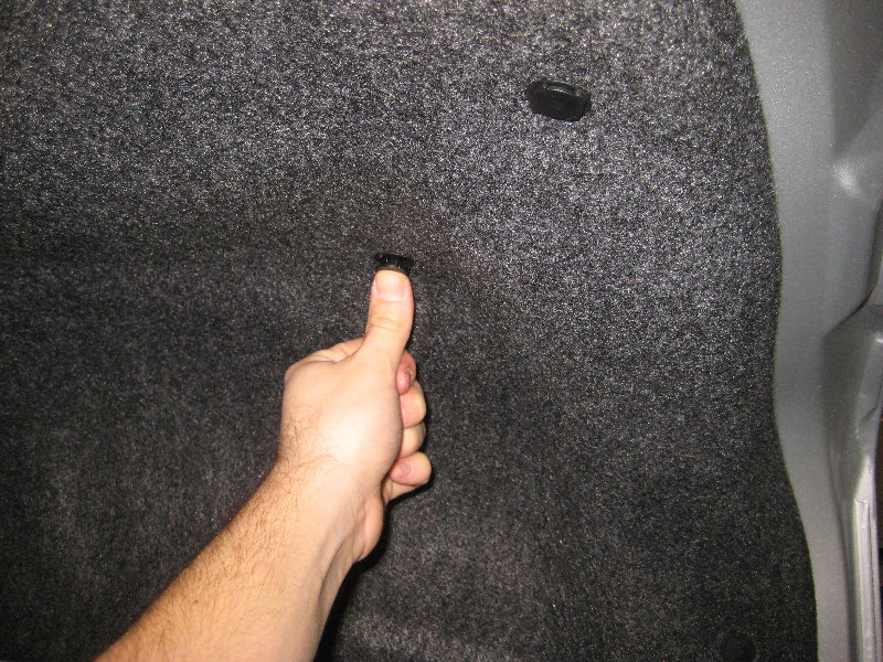 2013-2015-Nissan-Sentra-License-Plate-Light-Bulbs-Replacement-Guide-031