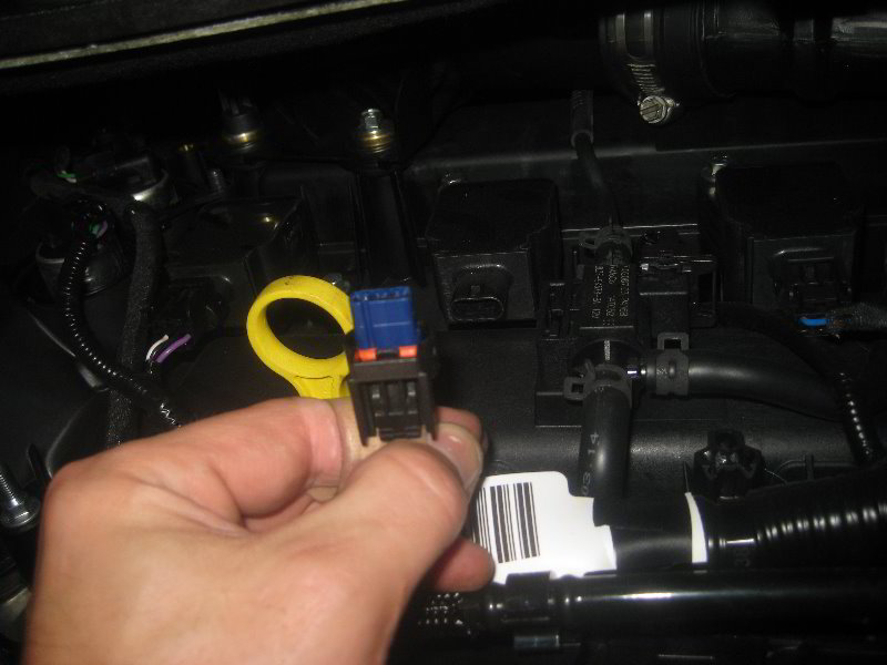 2013-2016-Ford-Escape-EcoBoost-Engine-Spark-Plugs-Replacement-Guide-006