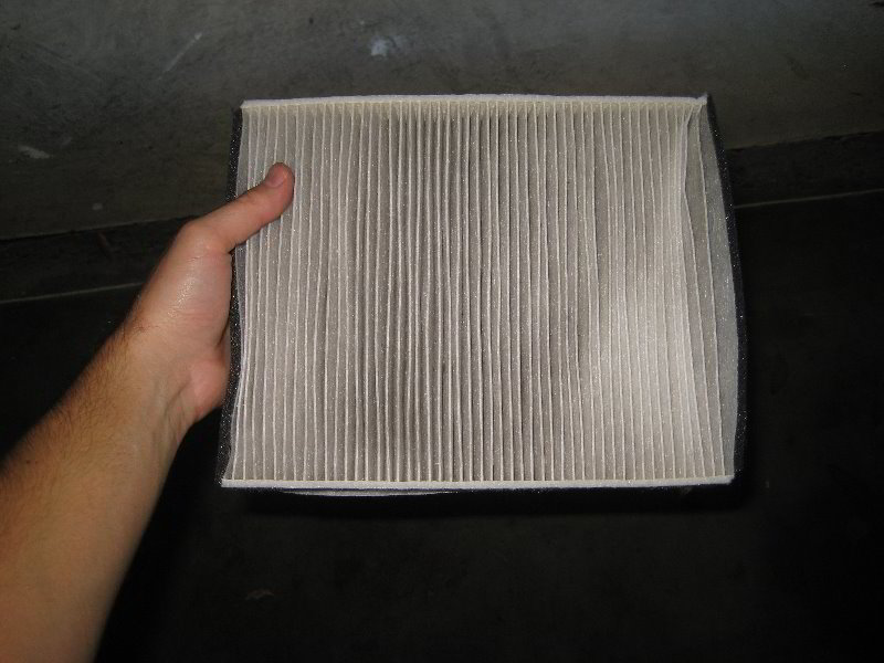 2013-2016-Ford-Escape-Cabin-Air-Filter-Replacement-Guide-040