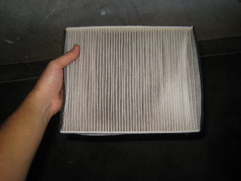 2013-2016-Ford-Escape-Cabin-Air-Filter-Replacement-Guide-040