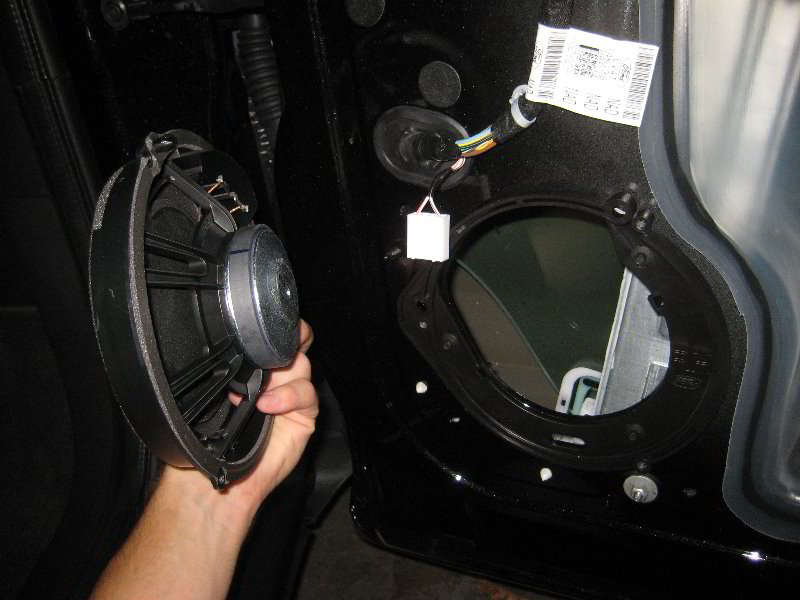 2013-2016-Ford-Escape-Interior-Door-Panel-Removal-Guide-033