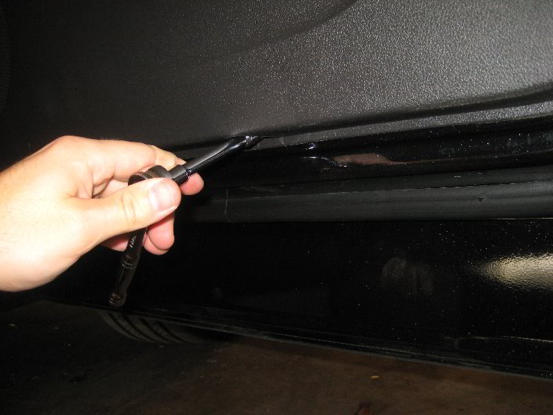 2013-2016-Ford-Escape-Interior-Door-Panel-Removal-Guide-042