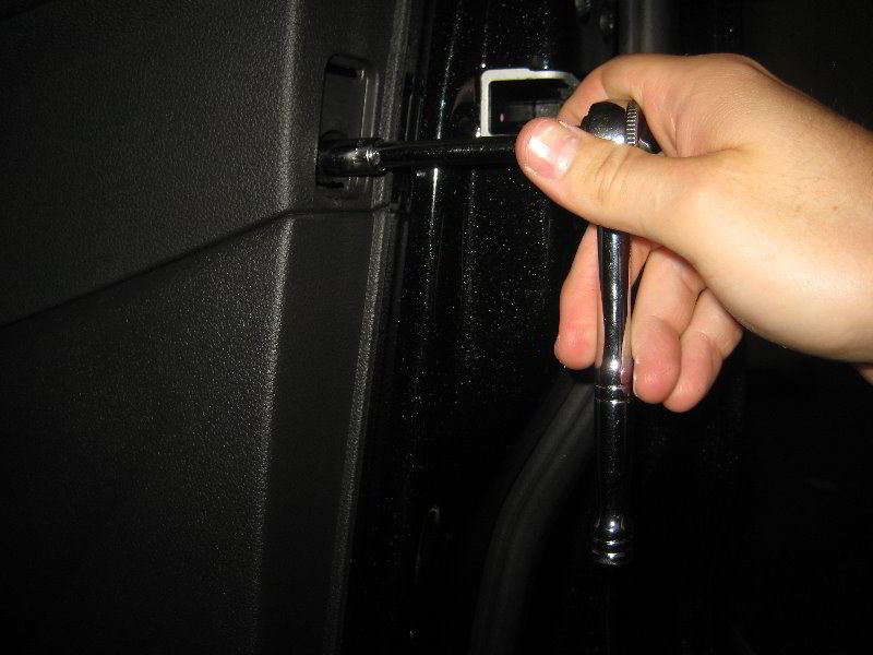 2013-2016-Ford-Escape-Interior-Door-Panel-Removal-Guide-044