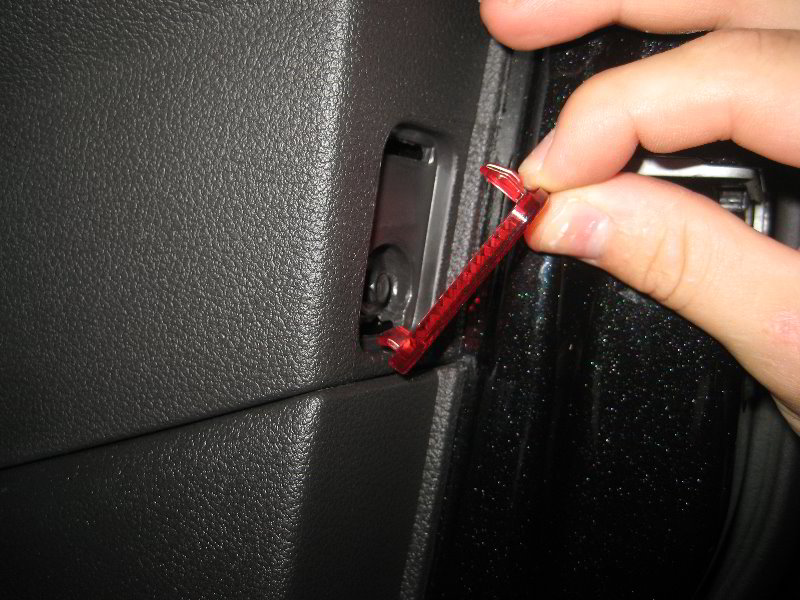 2013-2016-Ford-Escape-Interior-Door-Panel-Removal-Guide-045